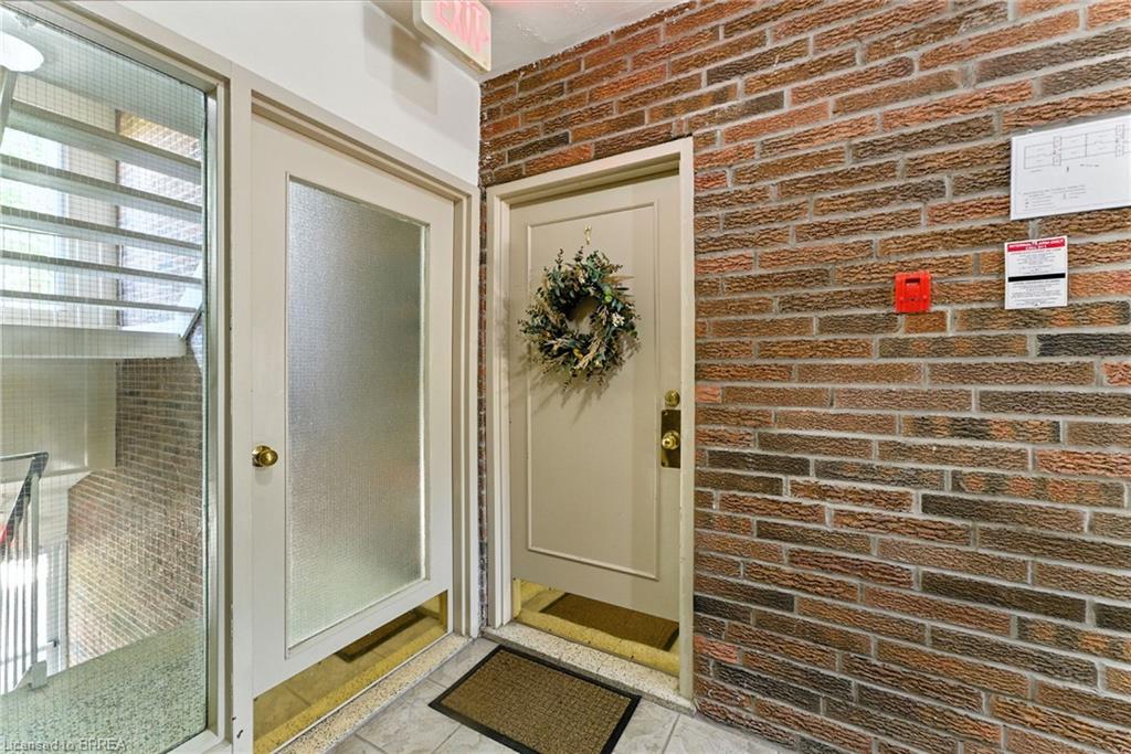 7-612 Grey Street Property Photo 17