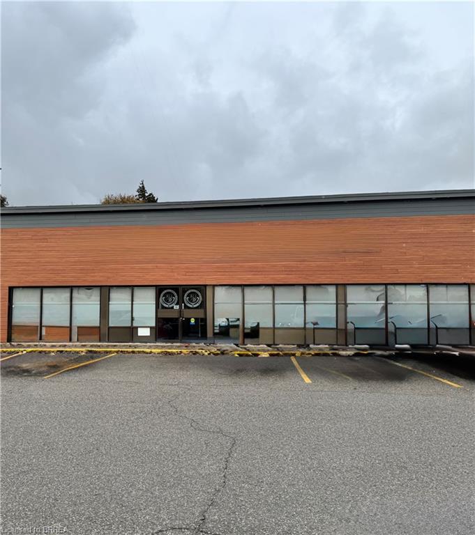 G2-39 King George Road Property Photo 1