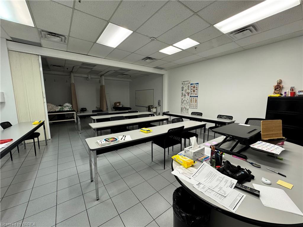 G2-39 King George Road Property Photo 12