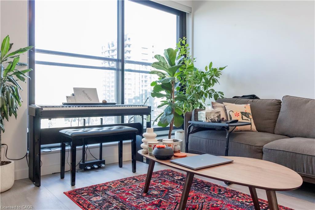 1212-181 King Street S Property Photo 11