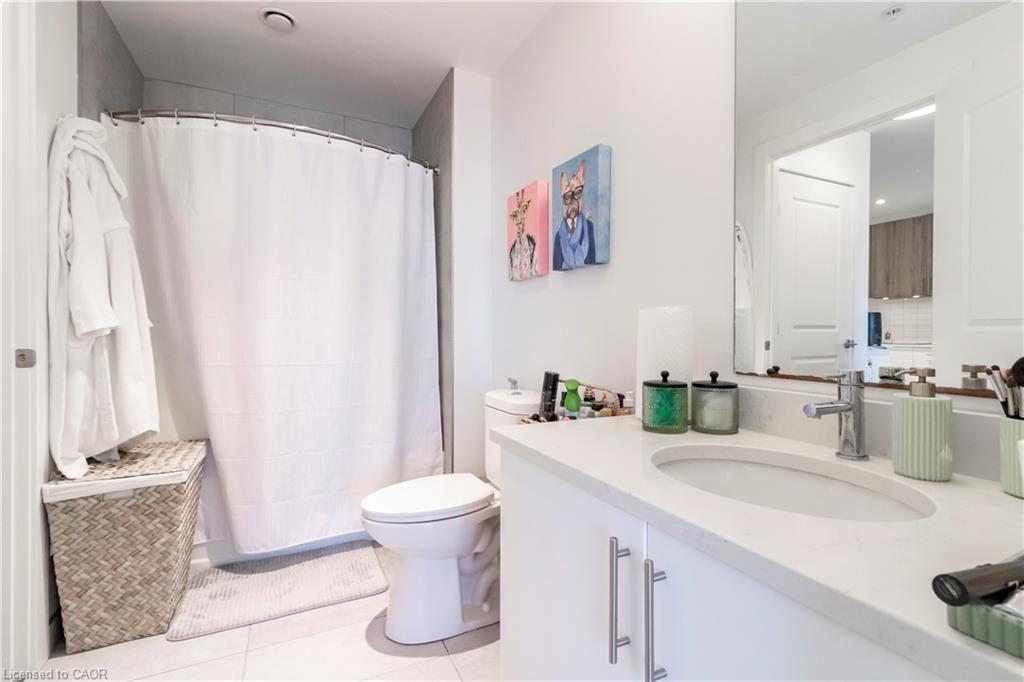 1212-181 King Street S Property Photo 16