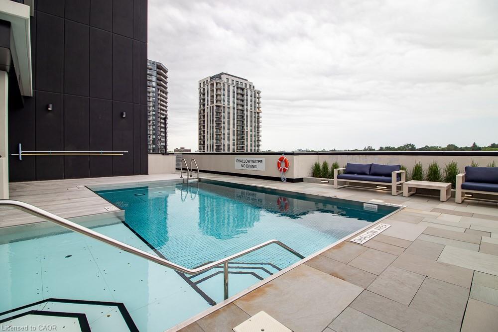 1212-181 King Street S Property Photo 29