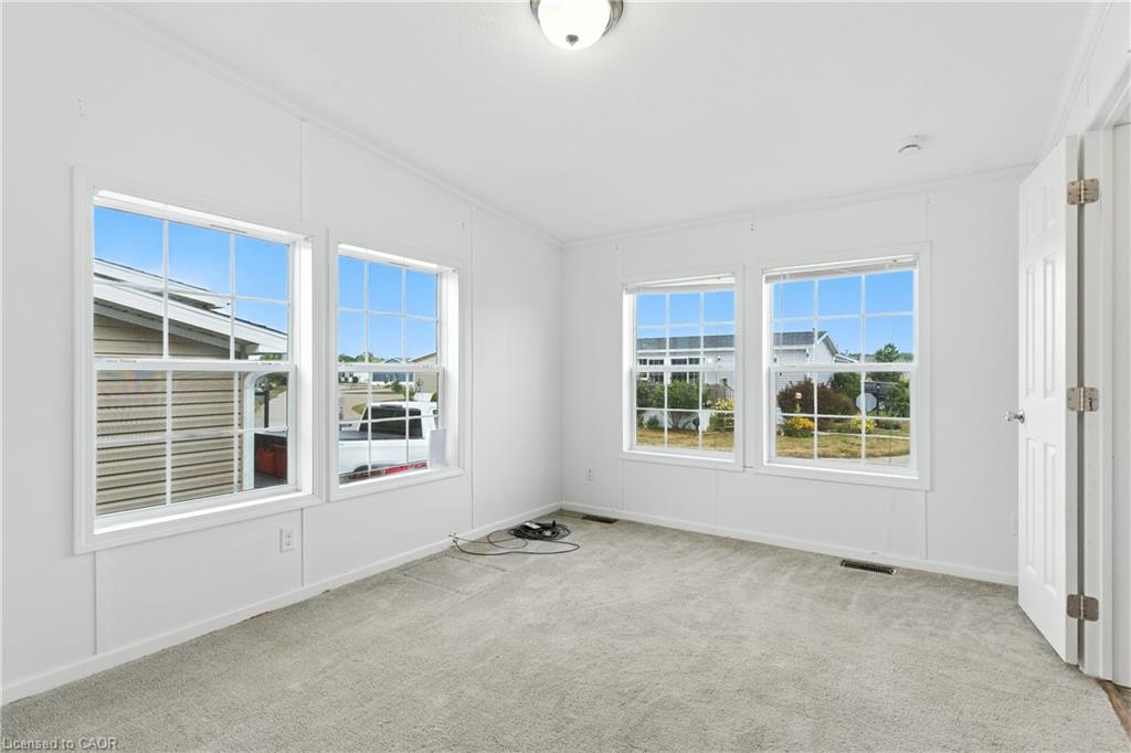 45 Riverbend Crescent Property Photo 5