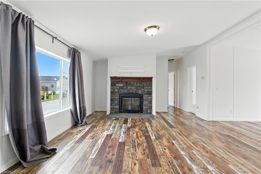 45 Riverbend Crescent Property Photo 7