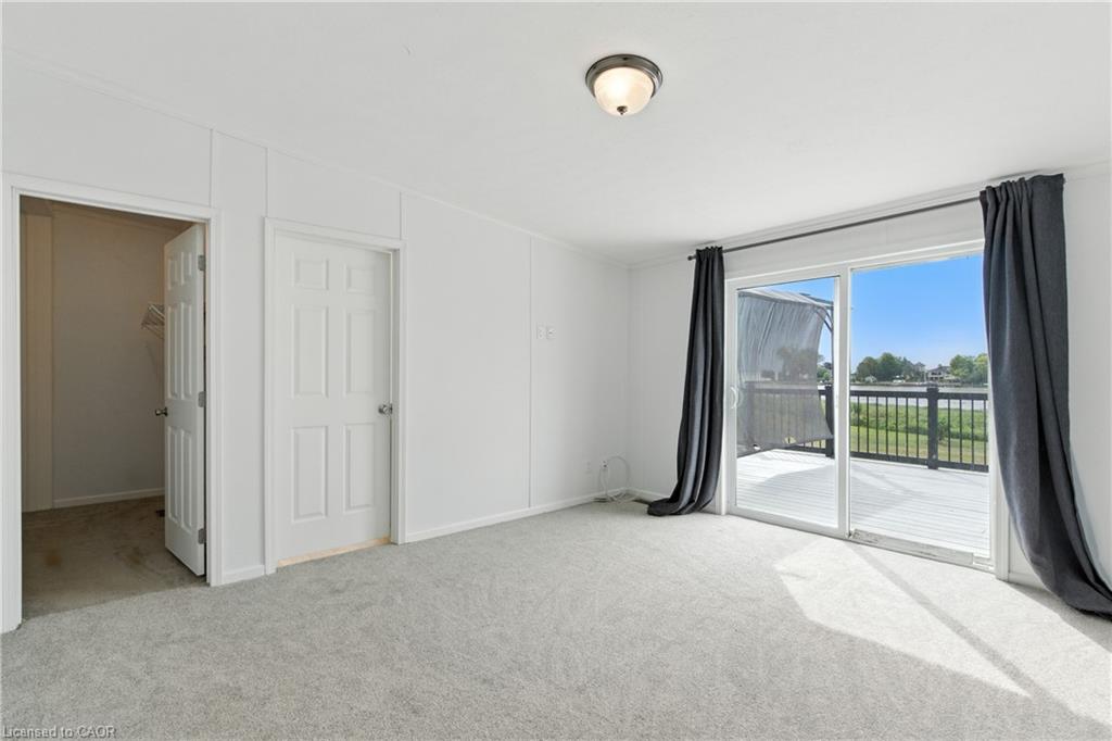 45 Riverbend Crescent Property Photo 15