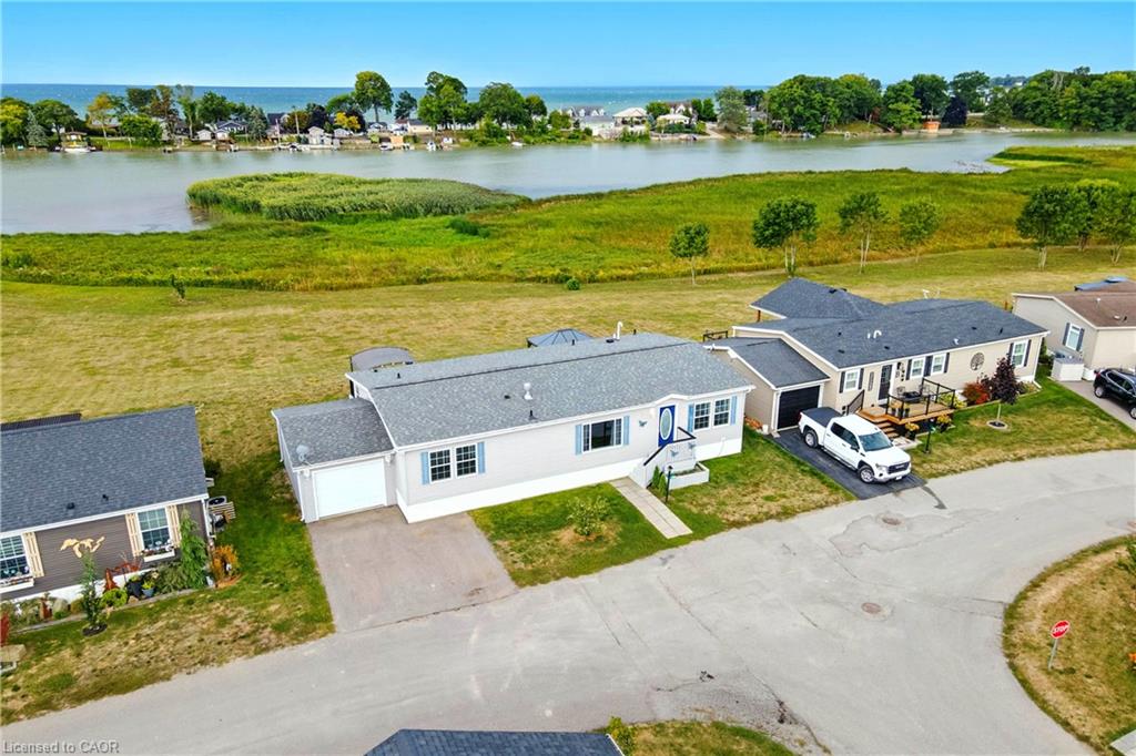 45 Riverbend Crescent Property Photo 26