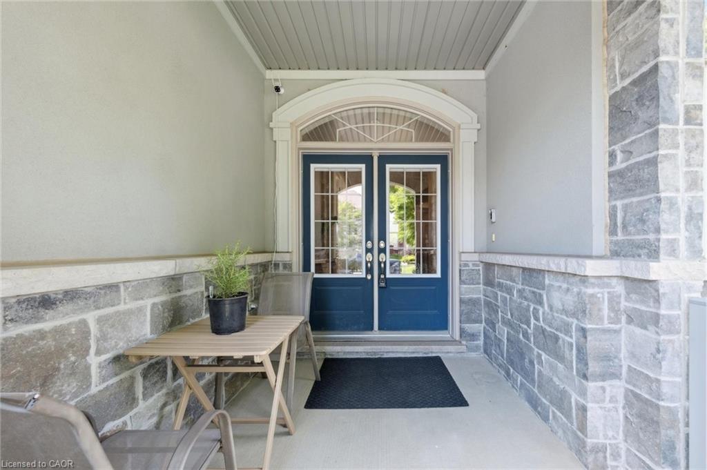 68 Gentle Fox Drive Property Photo 4