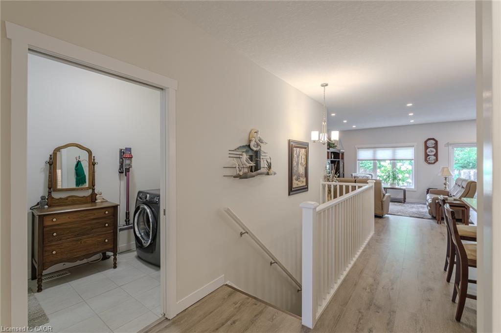 12 Brookfield Lane Property Photo 13