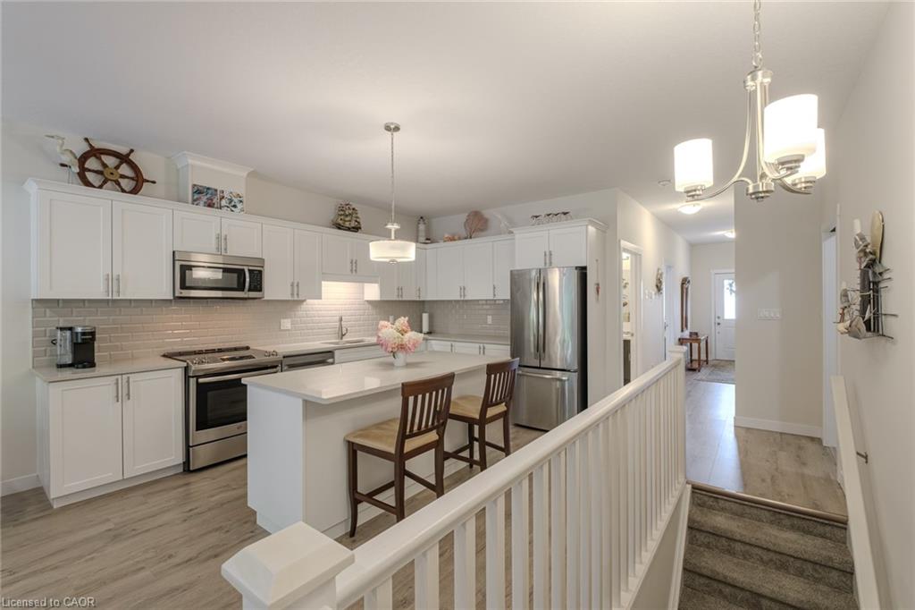 12 Brookfield Lane Property Photo 16