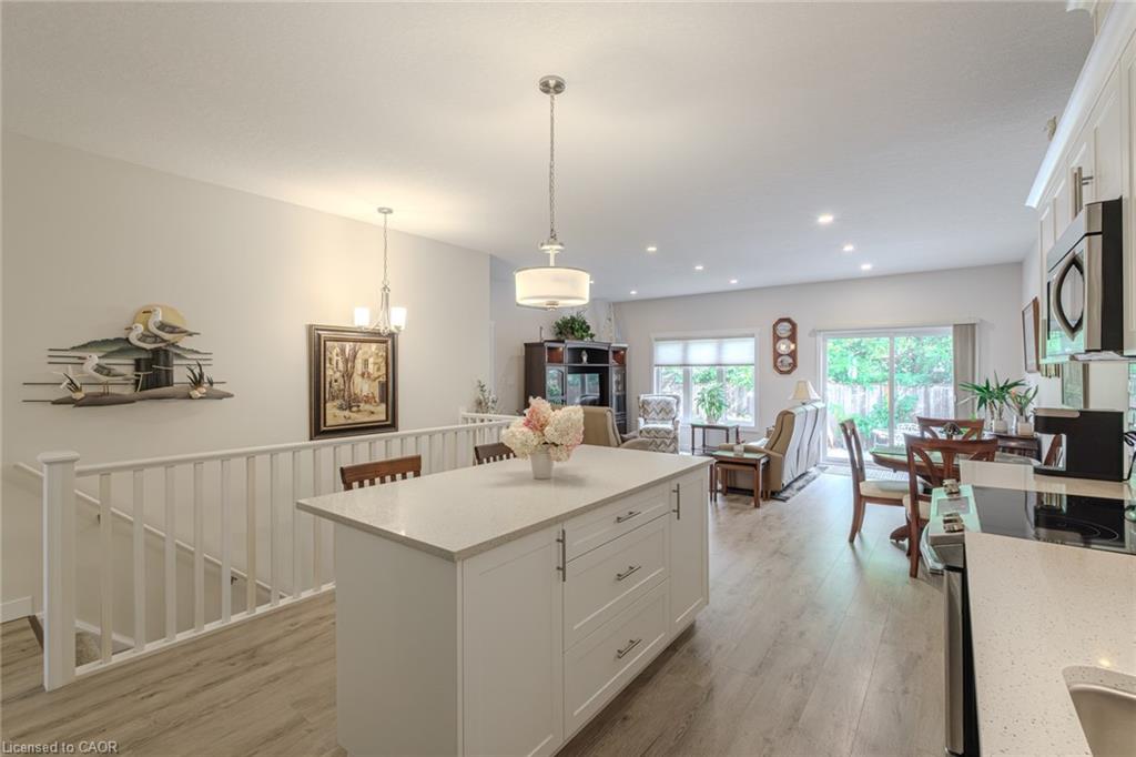 12 Brookfield Lane Property Photo 21