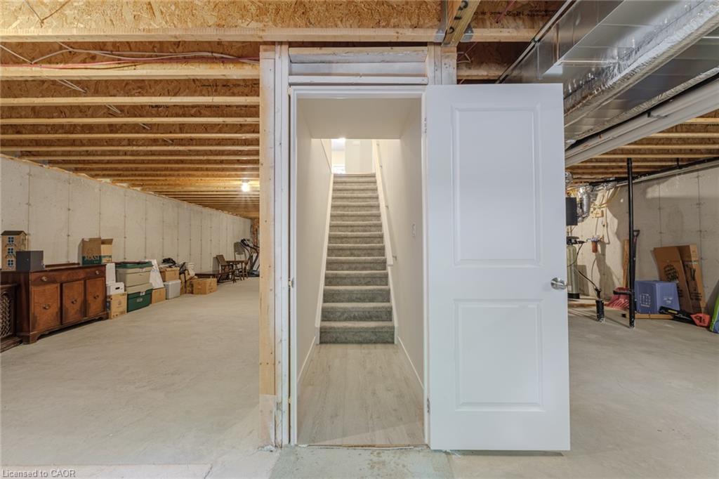 12 Brookfield Lane Property Photo 32