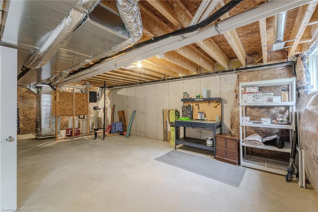 12 Brookfield Lane Property Photo 34