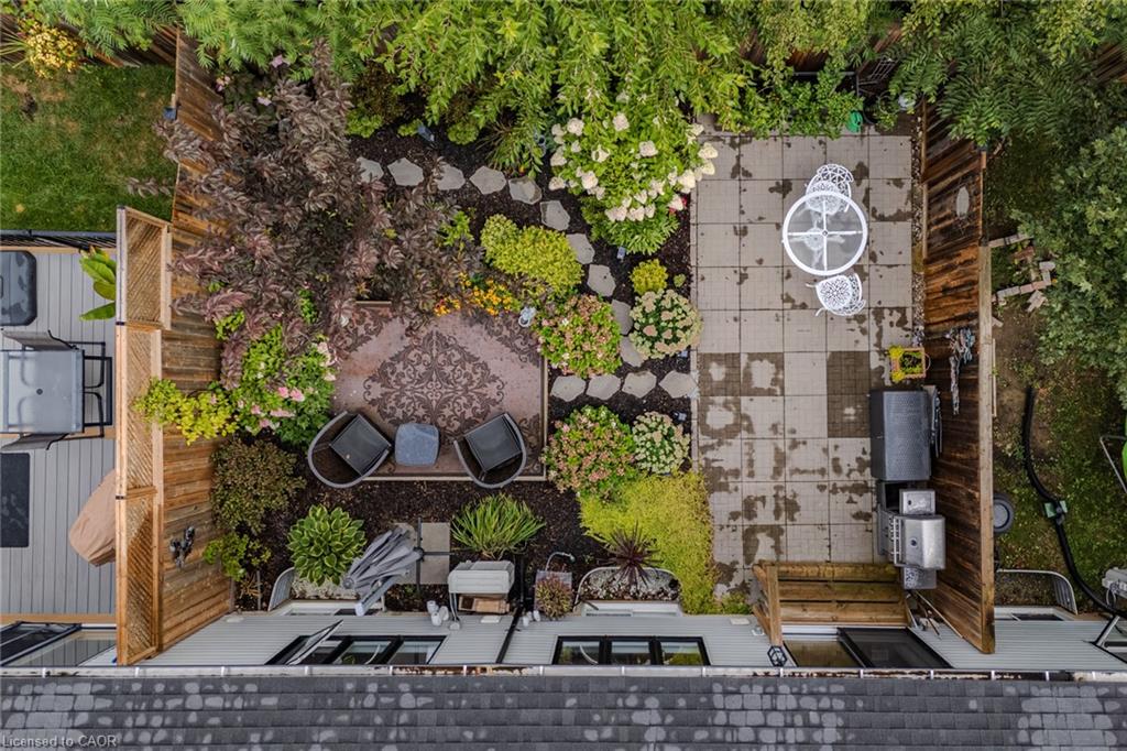 12 Brookfield Lane Property Photo 45