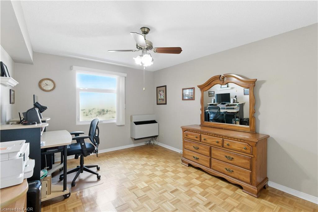 807-9 Bonheur Court Property Photo 30