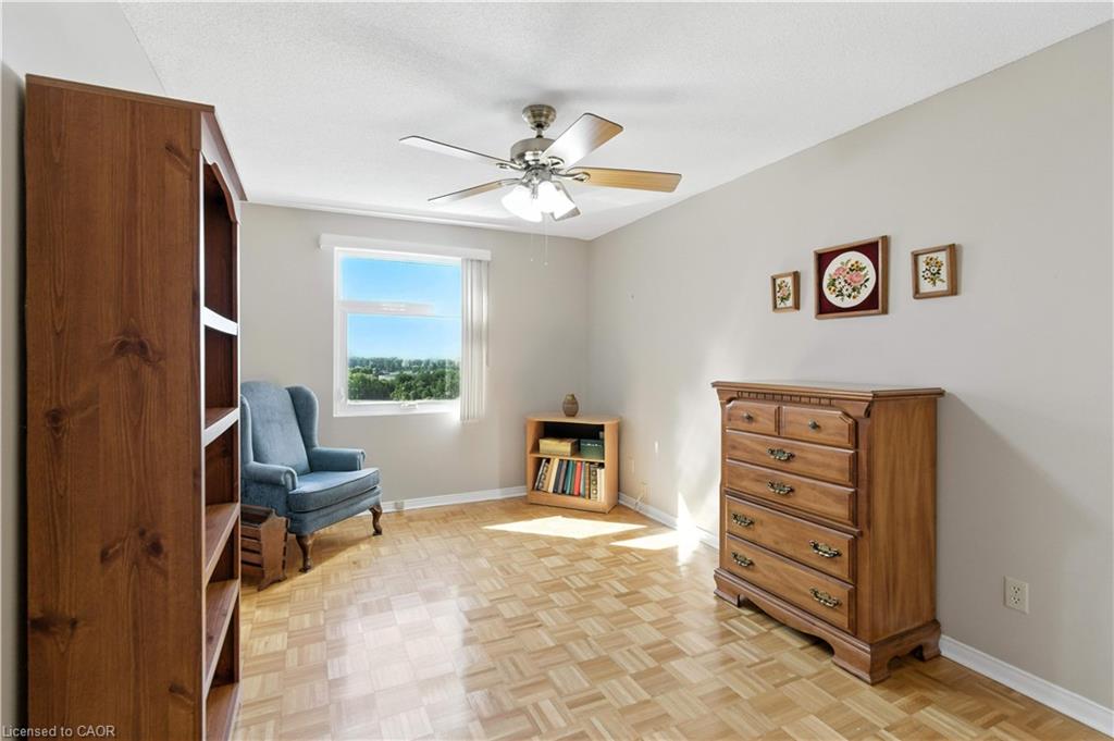 807-9 Bonheur Court Property Photo 32