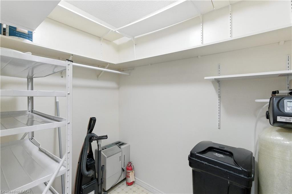 807-9 Bonheur Court Property Photo 39