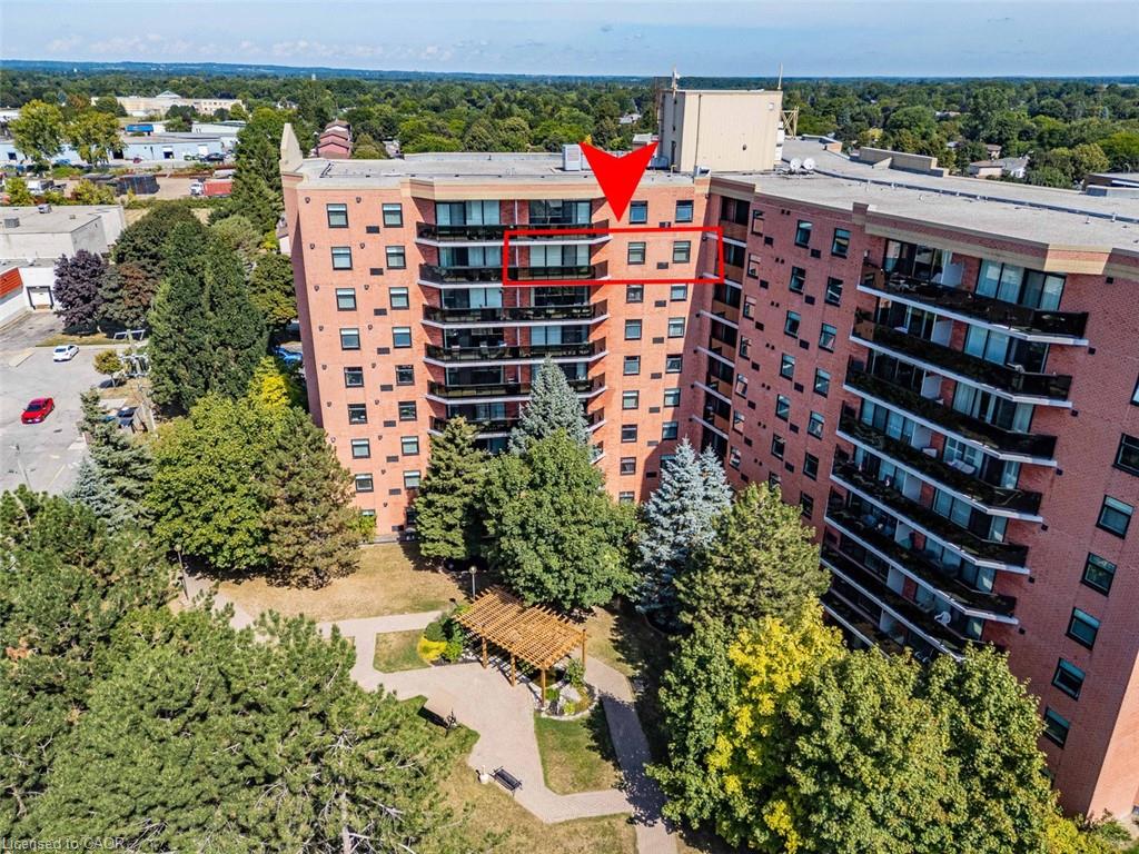 807-9 Bonheur Court Property Photo 44