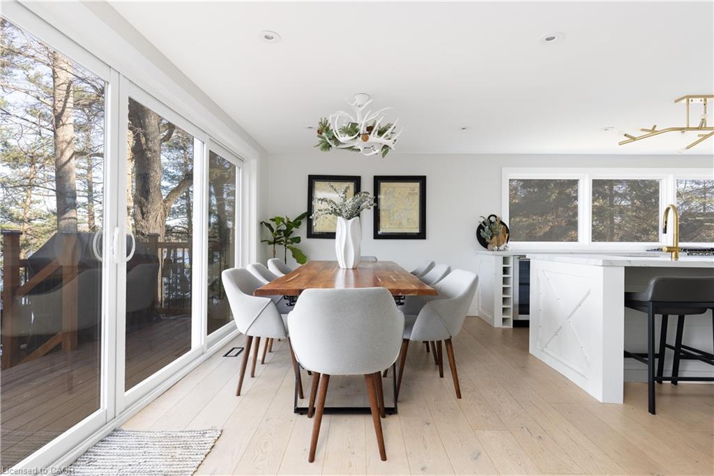 2872 Muskoka Road 118 W Property Photo 18