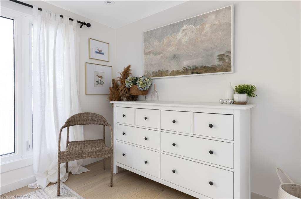 2872 Muskoka Road 118 W Property Photo 28