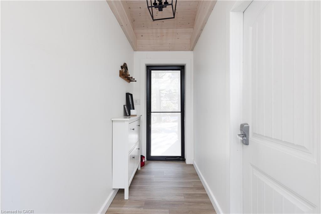 2872 Muskoka Road 118 W Property Photo 36