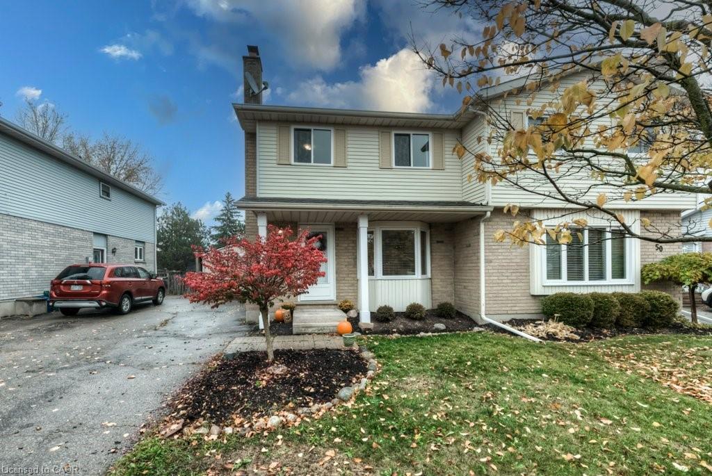 48 Wendy Crescent Property Photo 2