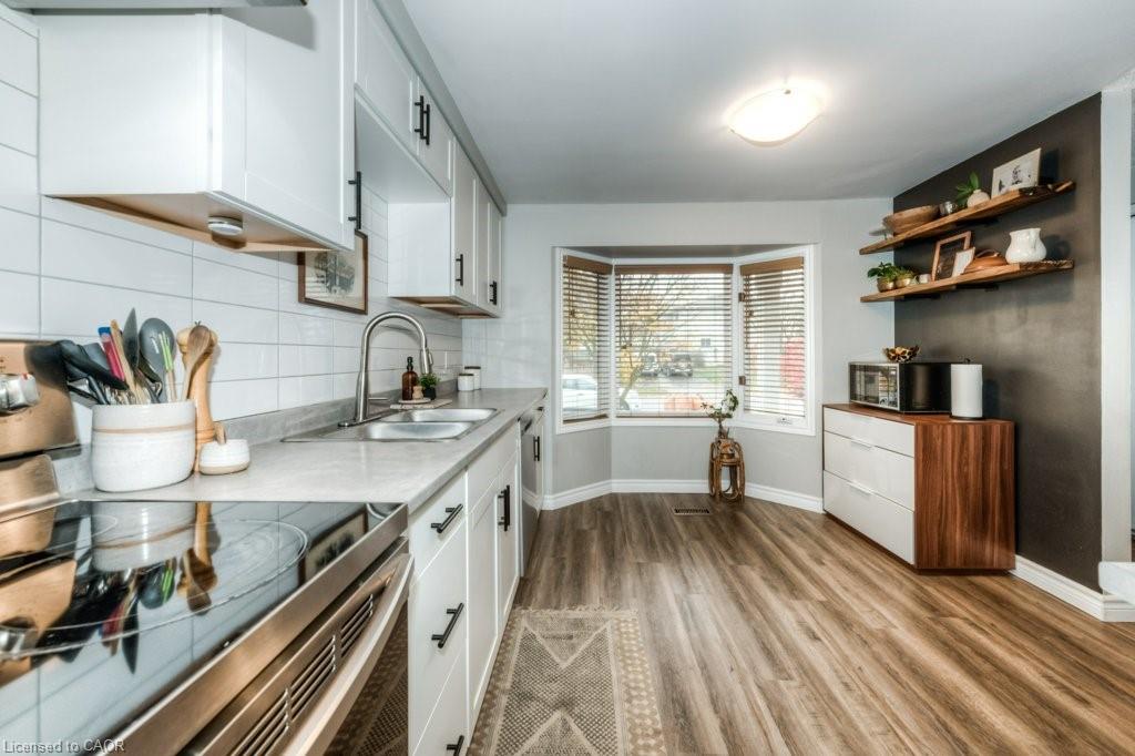 48 Wendy Crescent Property Photo 6