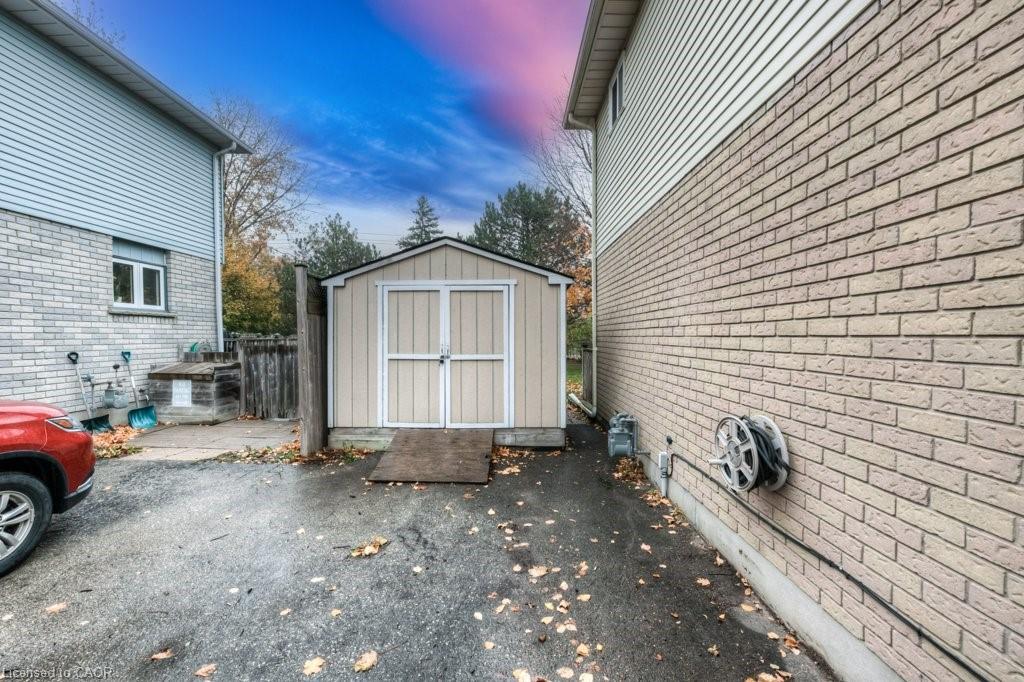 48 Wendy Crescent Property Photo 24