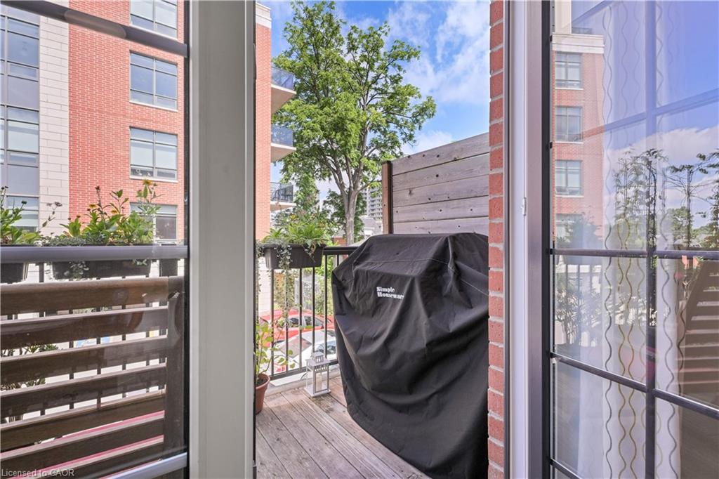 170 Benton Street S Property Photo 19