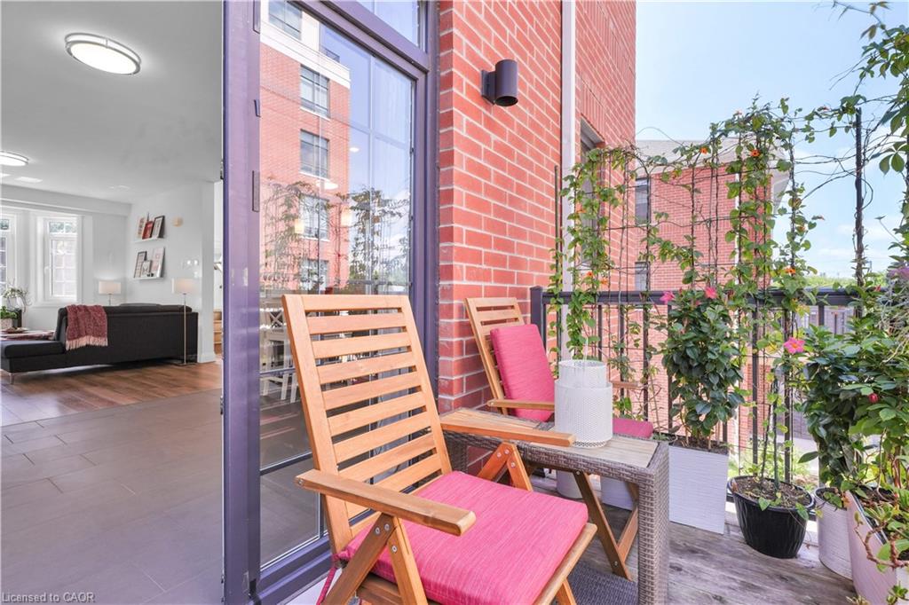 170 Benton Street S Property Photo 20