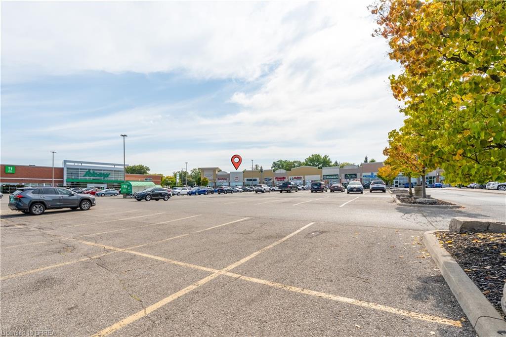 13-320 Colborne Street W Property Photo 22