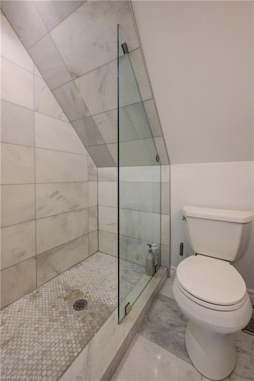 19 Dunbar Road N Property Photo 25