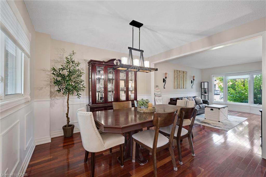 477 Burnett Avenue Property Photo 9