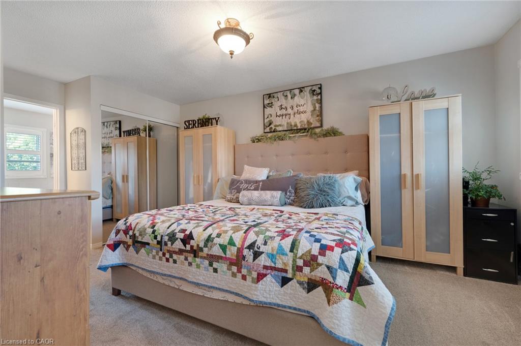 477 Burnett Avenue Property Photo 23