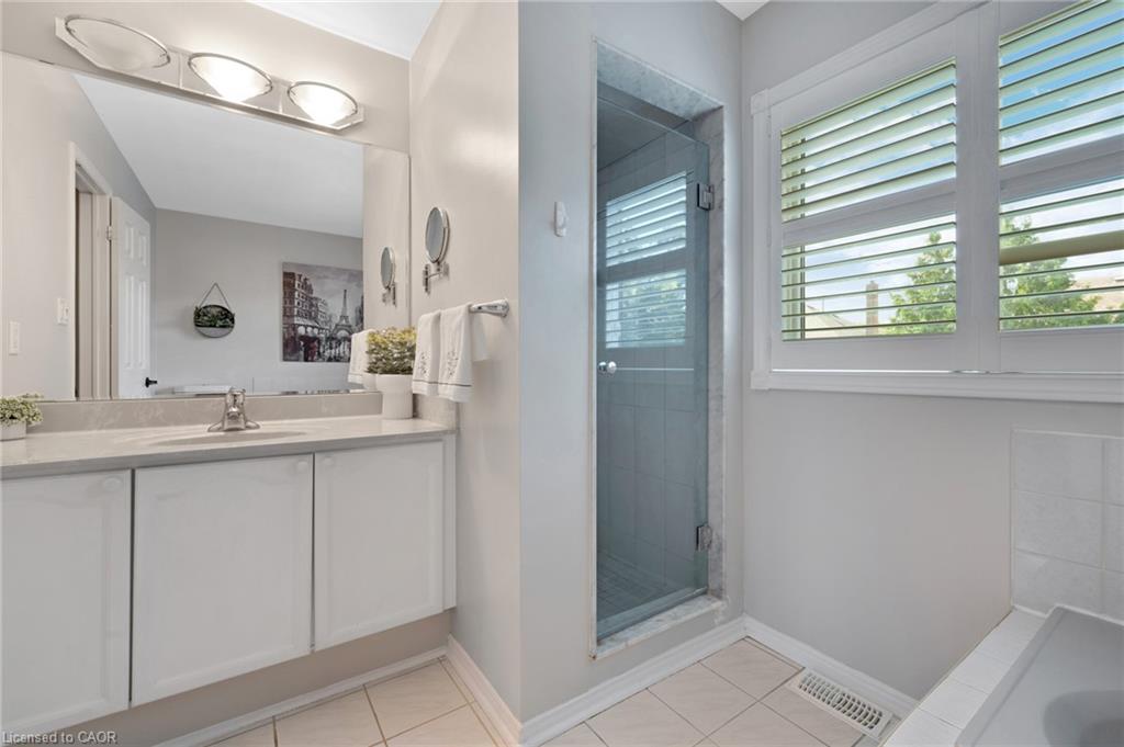 477 Burnett Avenue Property Photo 26