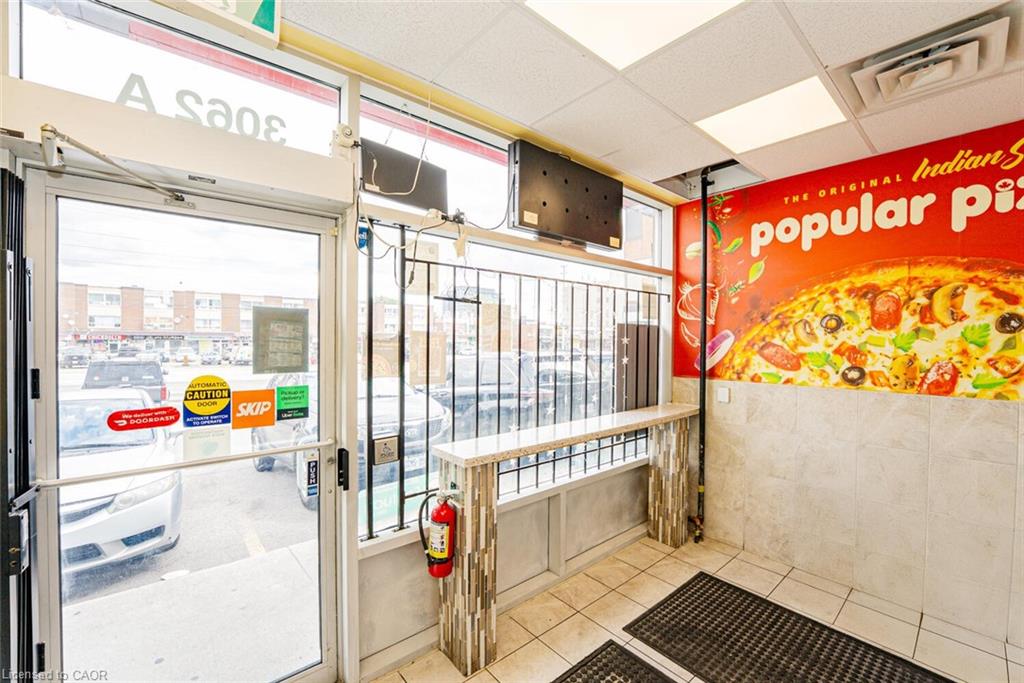 3062 Hurontario Street Property Photo 6