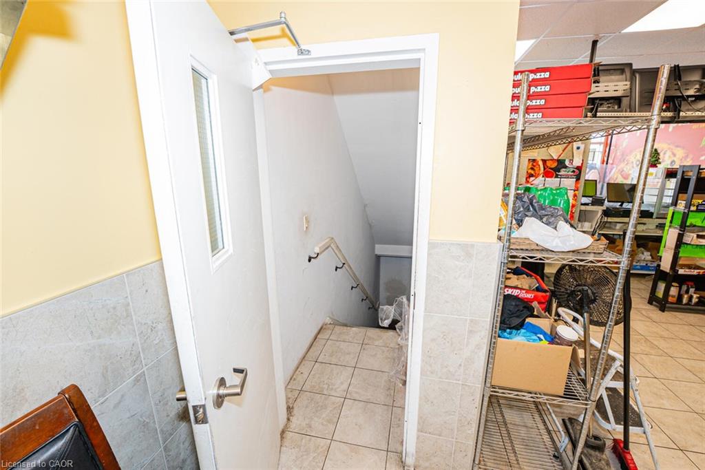 3062 Hurontario Street Property Photo 22