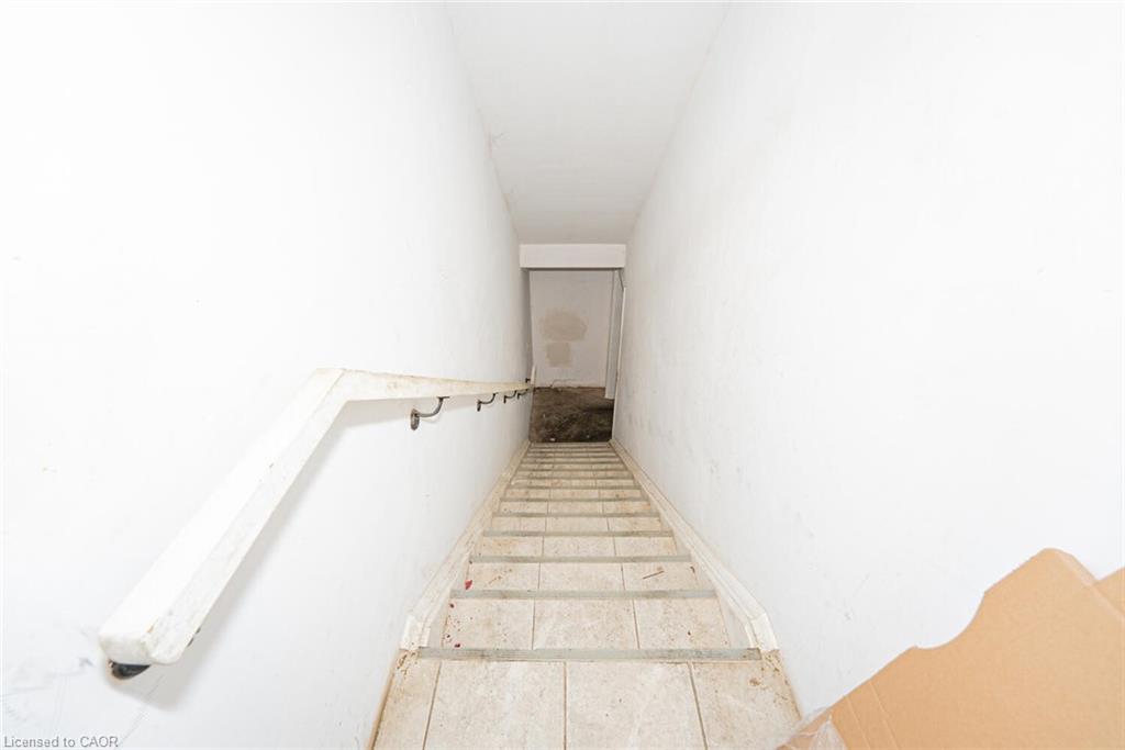 3062 Hurontario Street Property Photo 23