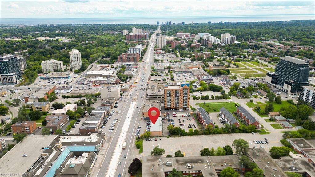 3062 Hurontario Street Property Photo 29