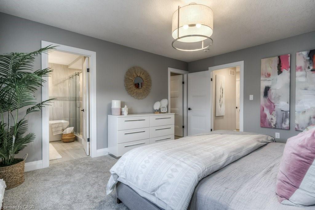 205 Applewood Street Property Photo 15