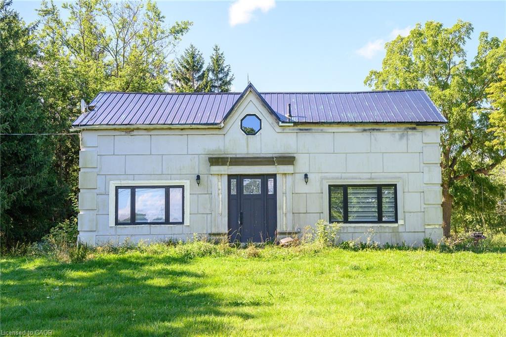 6109 Chippewa Road E Property Photo 6