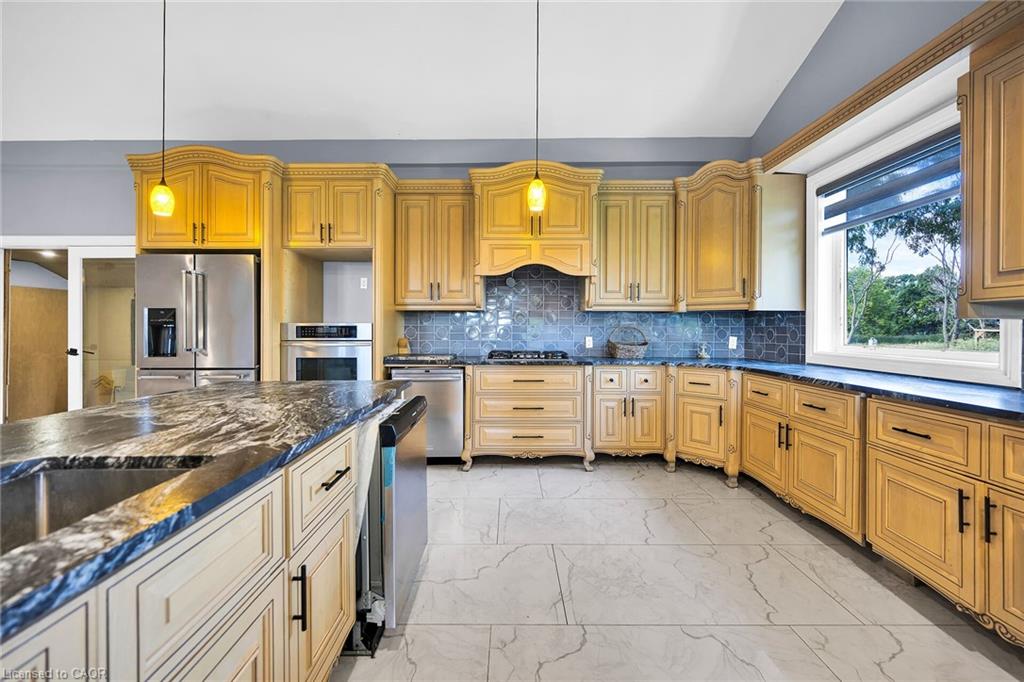 6109 Chippewa Road E Property Photo 15