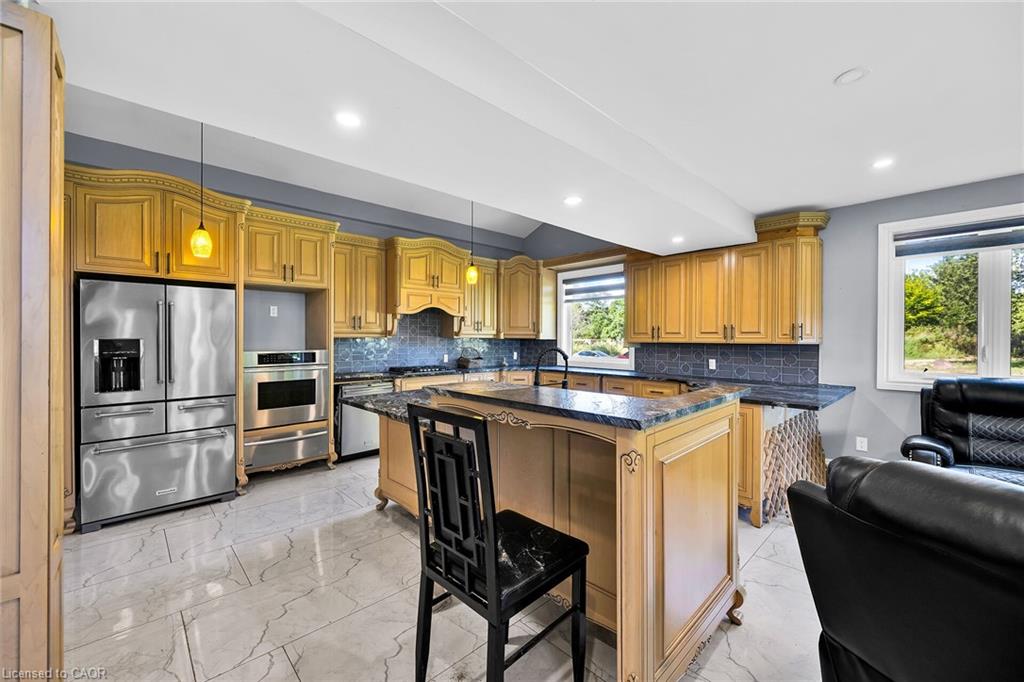 6109 Chippewa Road E Property Photo 17