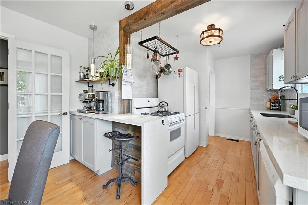 8554 Haldibrook Road Property Photo 1