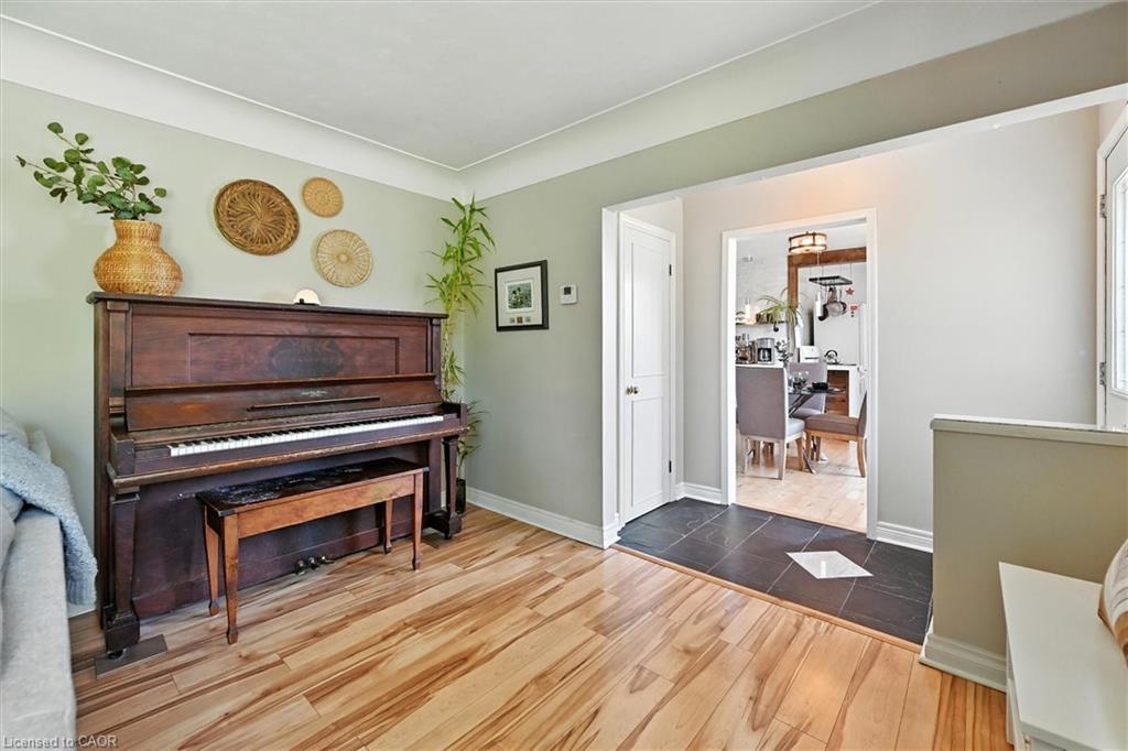 8554 Haldibrook Road Property Photo 12