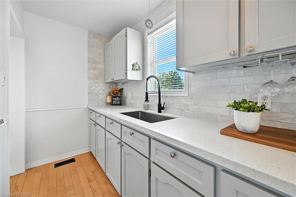 8554 Haldibrook Road Property Photo 16