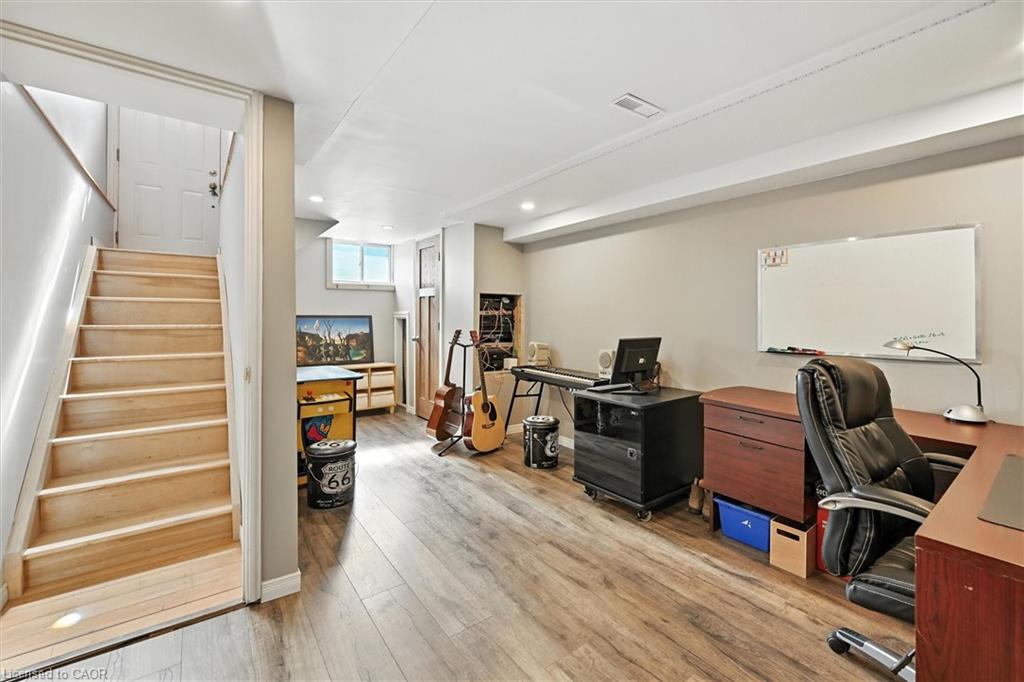 8554 Haldibrook Road Property Photo 25