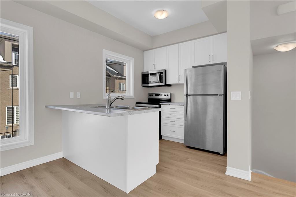 6-19 Picardy Drive Property Photo 9