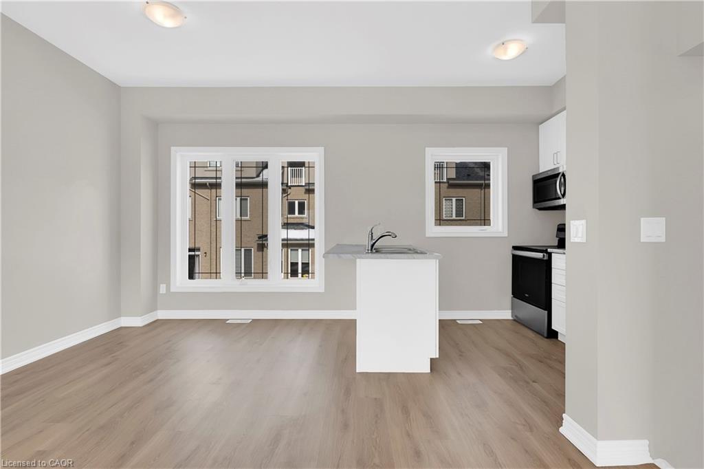 6-19 Picardy Drive Property Photo 13