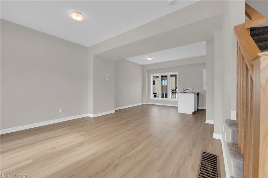 6-19 Picardy Drive Property Photo 16