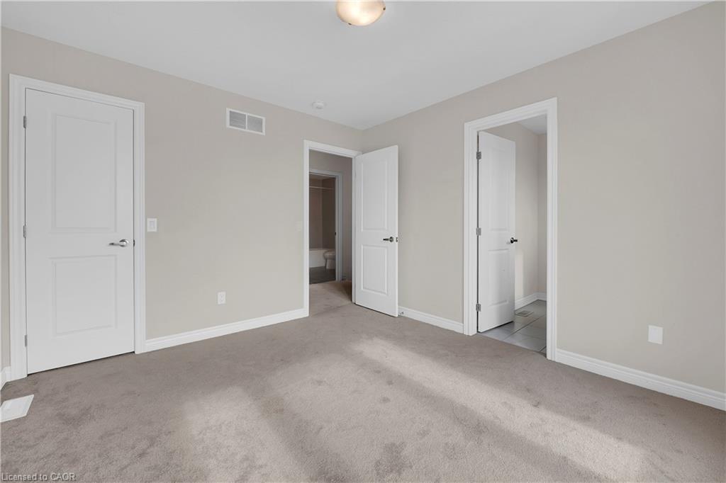 6-19 Picardy Drive Property Photo 20